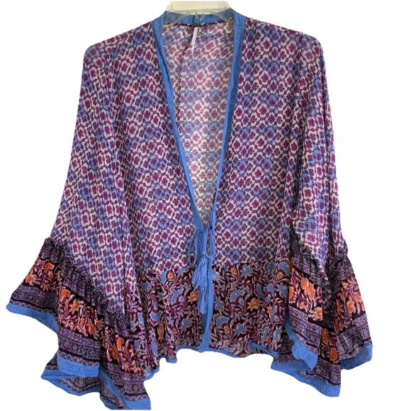 FREE PEOPLE sz M Chiffon Bell Sleeve Tie Front Bohemian Top Flowy Relaxed Fit - Picture 1 of 7